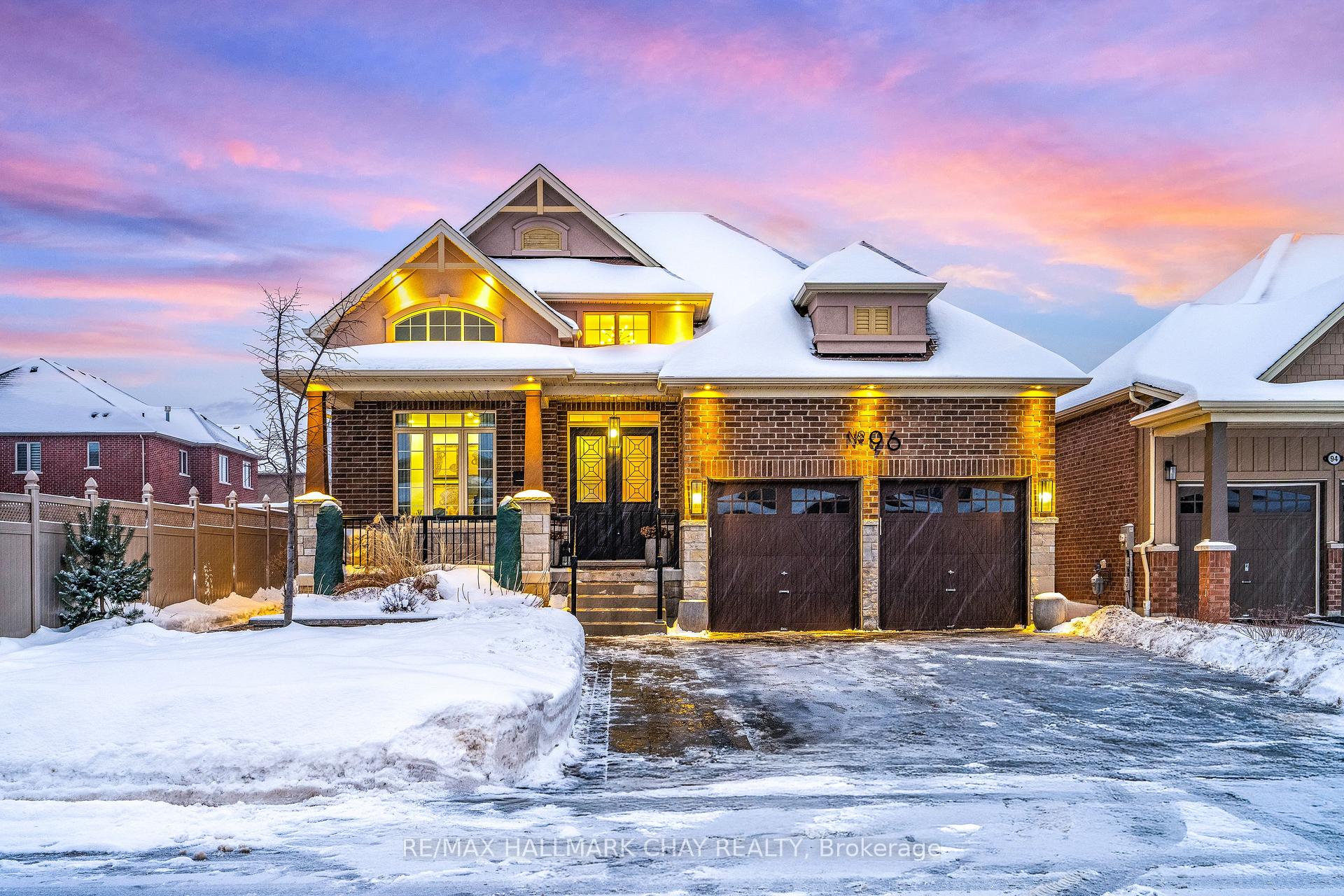 Photo 1 of 96 Redmond Crescent, Springwater, Centre Vespra — HOMEH
