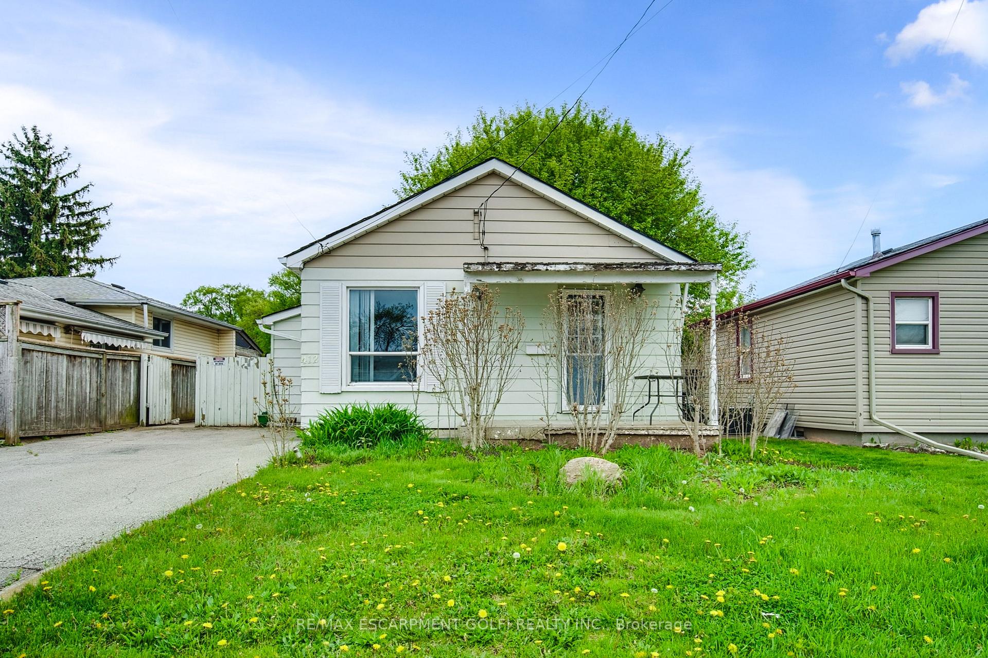 Photo 1 of 412 Red Oak Avenue, Hamilton, Stoney Creek — HOMEH