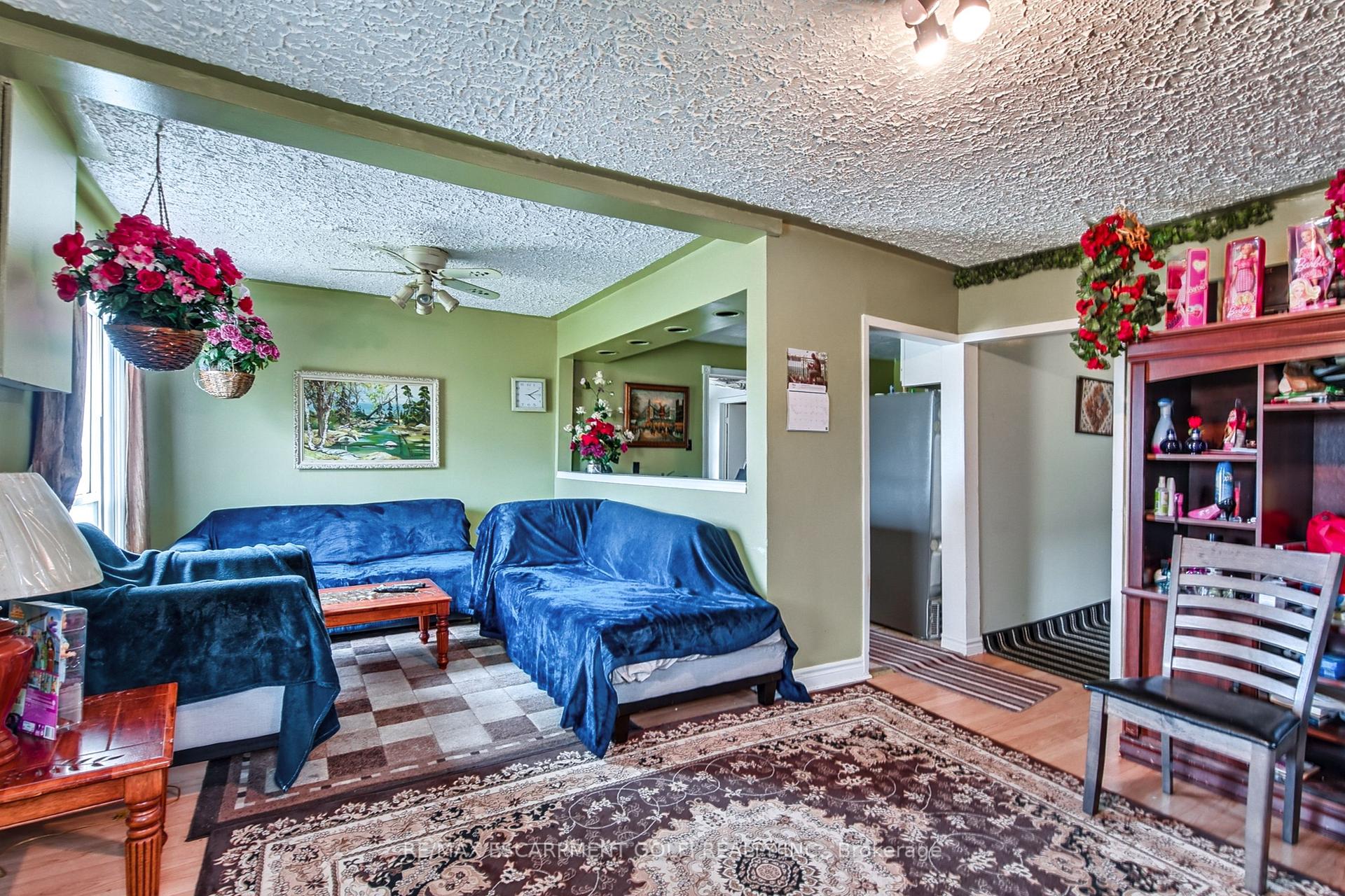 Photo 17 of 412 Red Oak Avenue, Hamilton, Stoney Creek — HOMEH