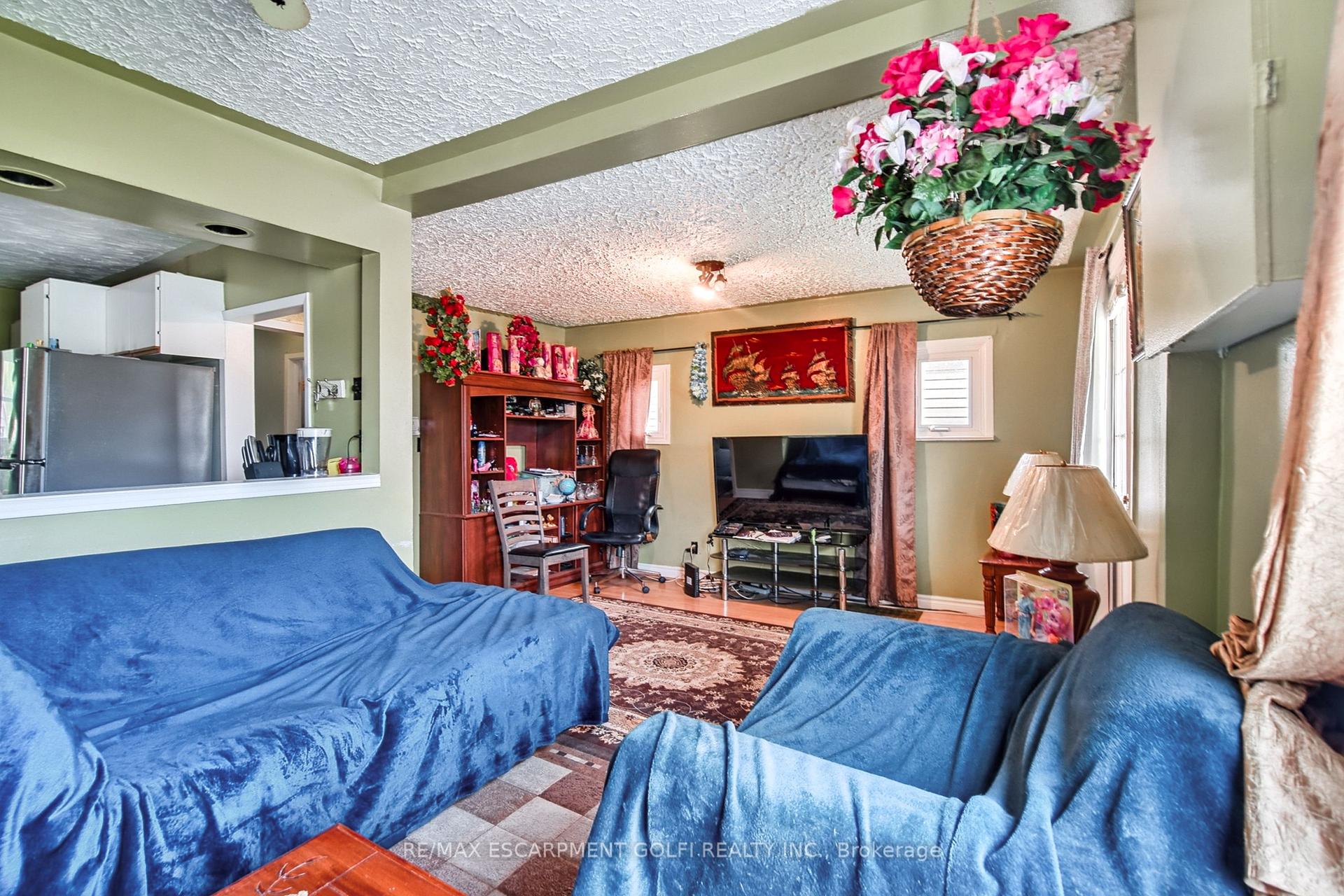 Photo 40 of 412 Red Oak Avenue, Hamilton, Stoney Creek — HOMEH