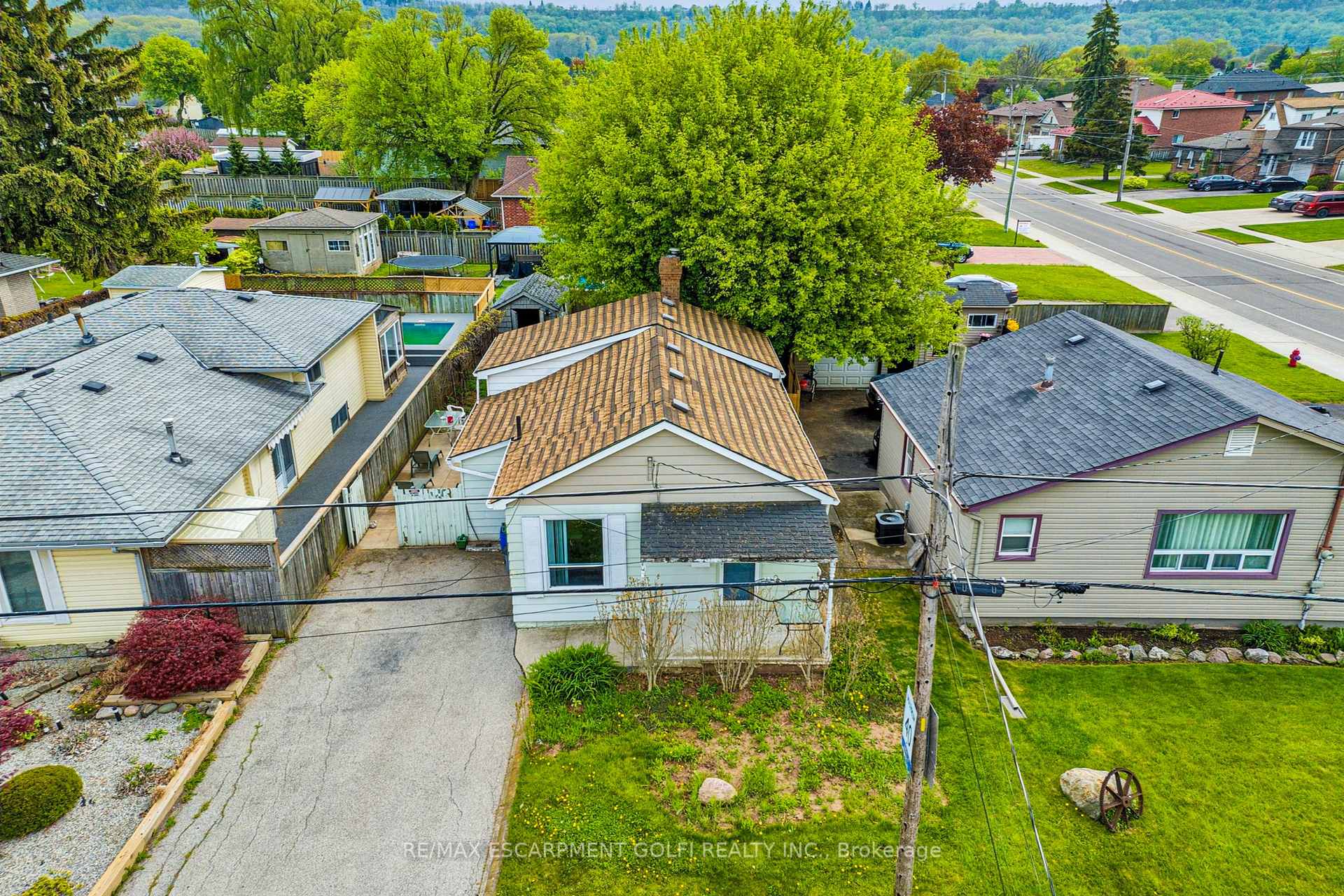 Photo 32 of 412 Red Oak Avenue, Hamilton, Stoney Creek — HOMEH