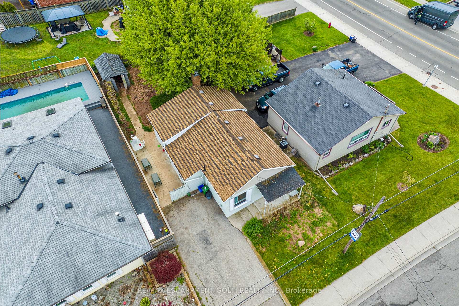 Photo 31 of 412 Red Oak Avenue, Hamilton, Stoney Creek — HOMEH