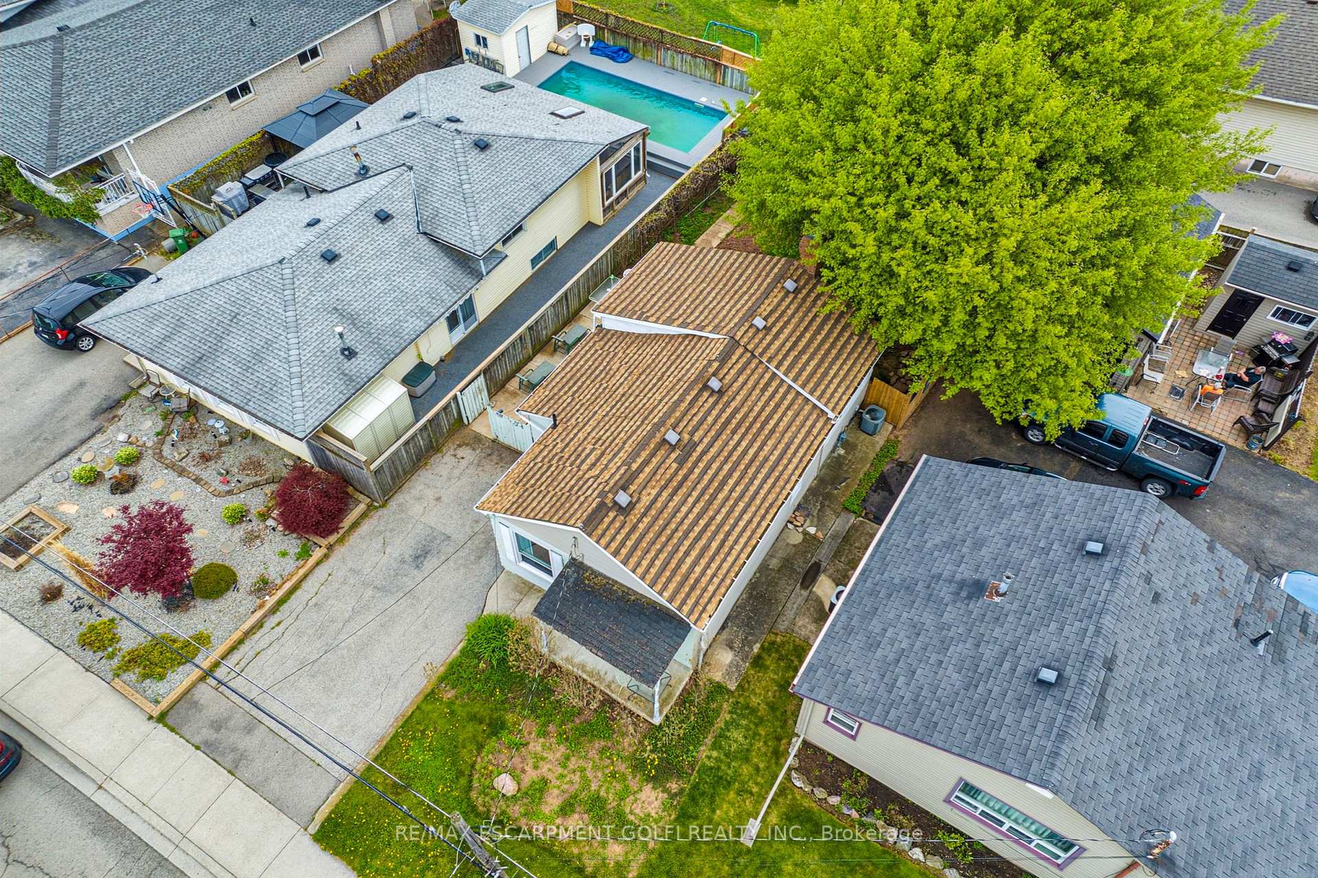 Photo 30 of 412 Red Oak Avenue, Hamilton, Stoney Creek — HOMEH