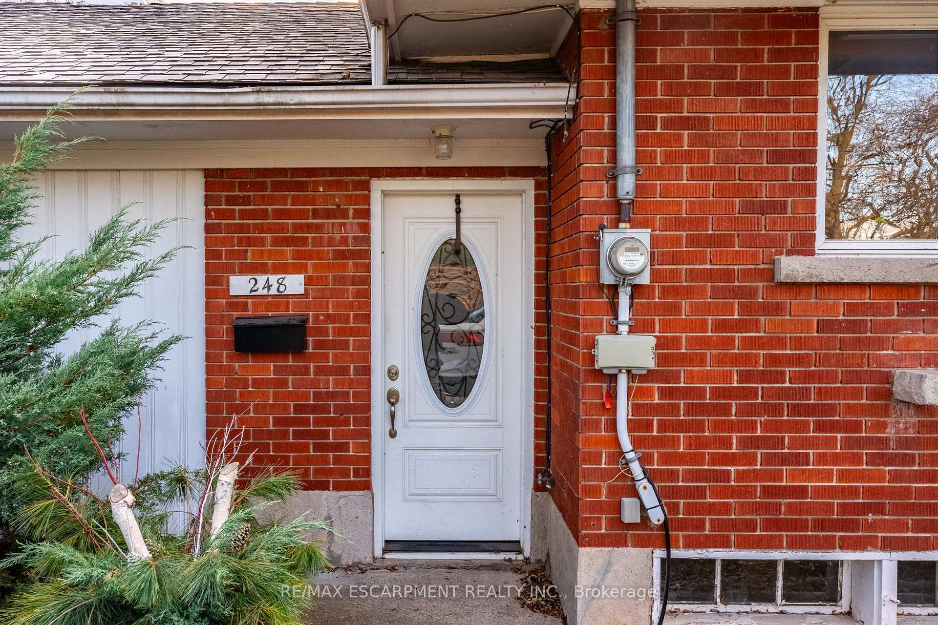 Photo 6 of 248 Main Street, Grimsby, Grimsby Escarpment — HOMEH