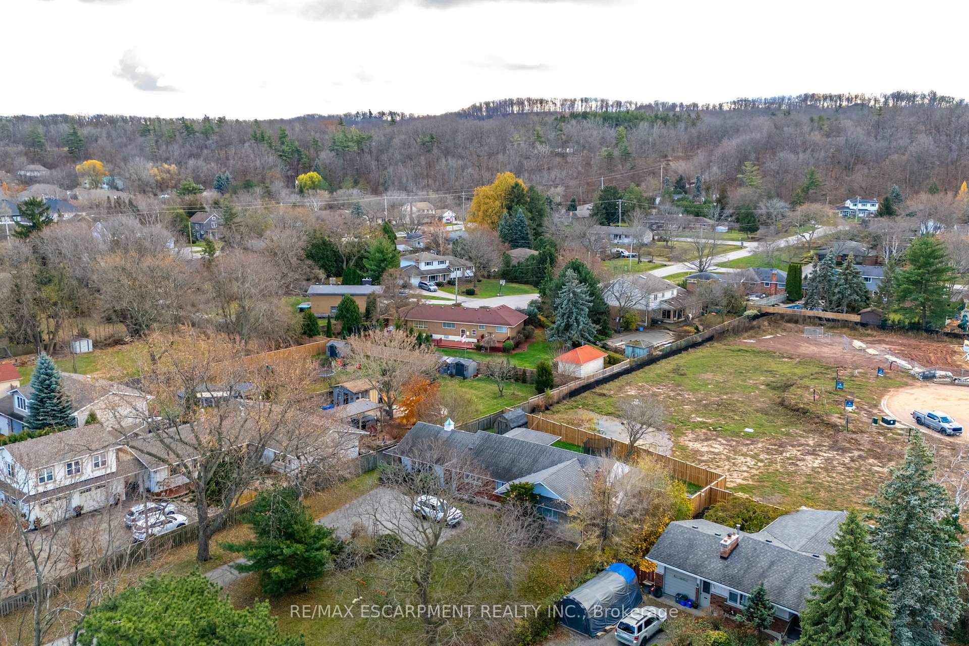 Photo 3 of 248 Main Street, Grimsby, Grimsby Escarpment — HOMEH