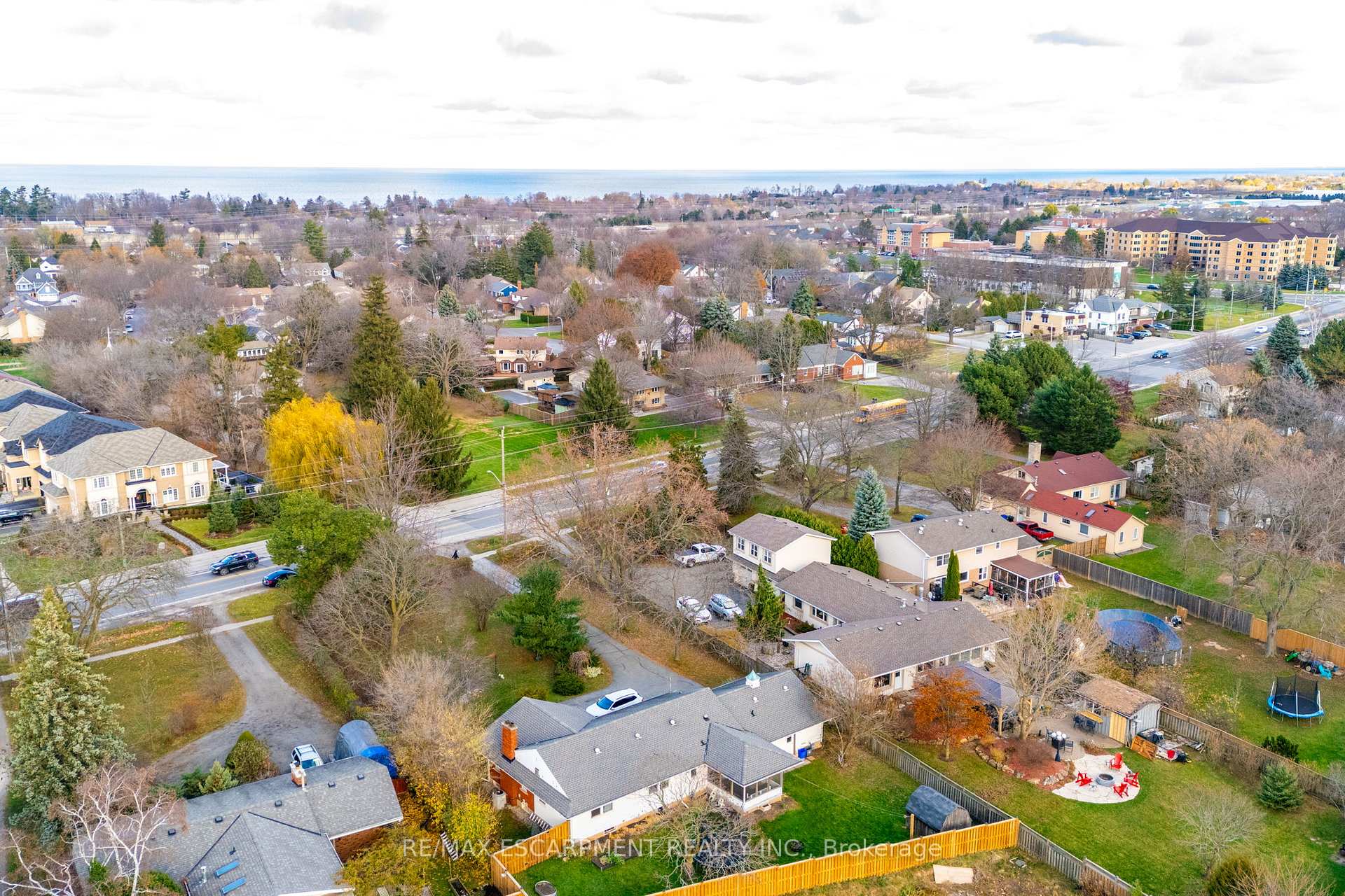 Photo 34 of 248 Main Street, Grimsby, Grimsby Escarpment — HOMEH