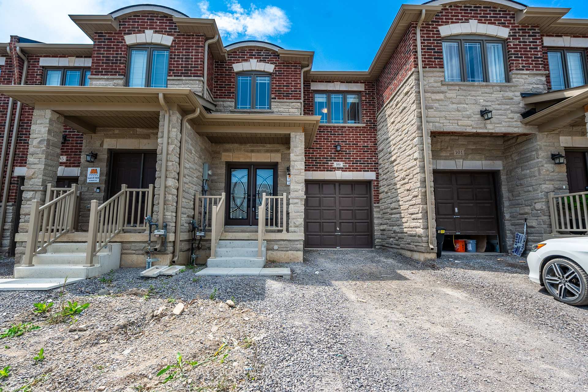 Front of 99 Baker Street