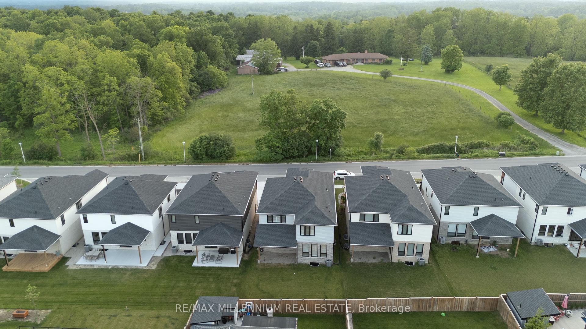 Photo 38 of 2290 Wickerson Road, London, South K — HOMEH