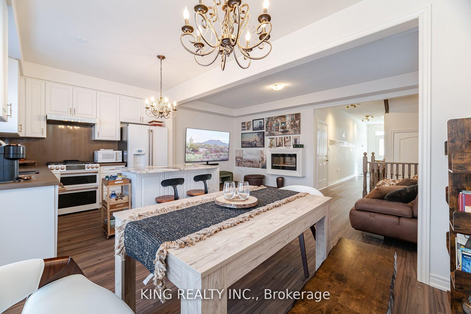 Photo 14 of 425 Skinner Road, Hamilton, Waterdown — HOMEH