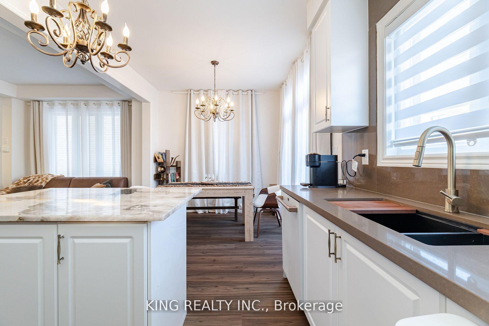 Photo 18 of 425 Skinner Road, Hamilton, Waterdown — HOMEH