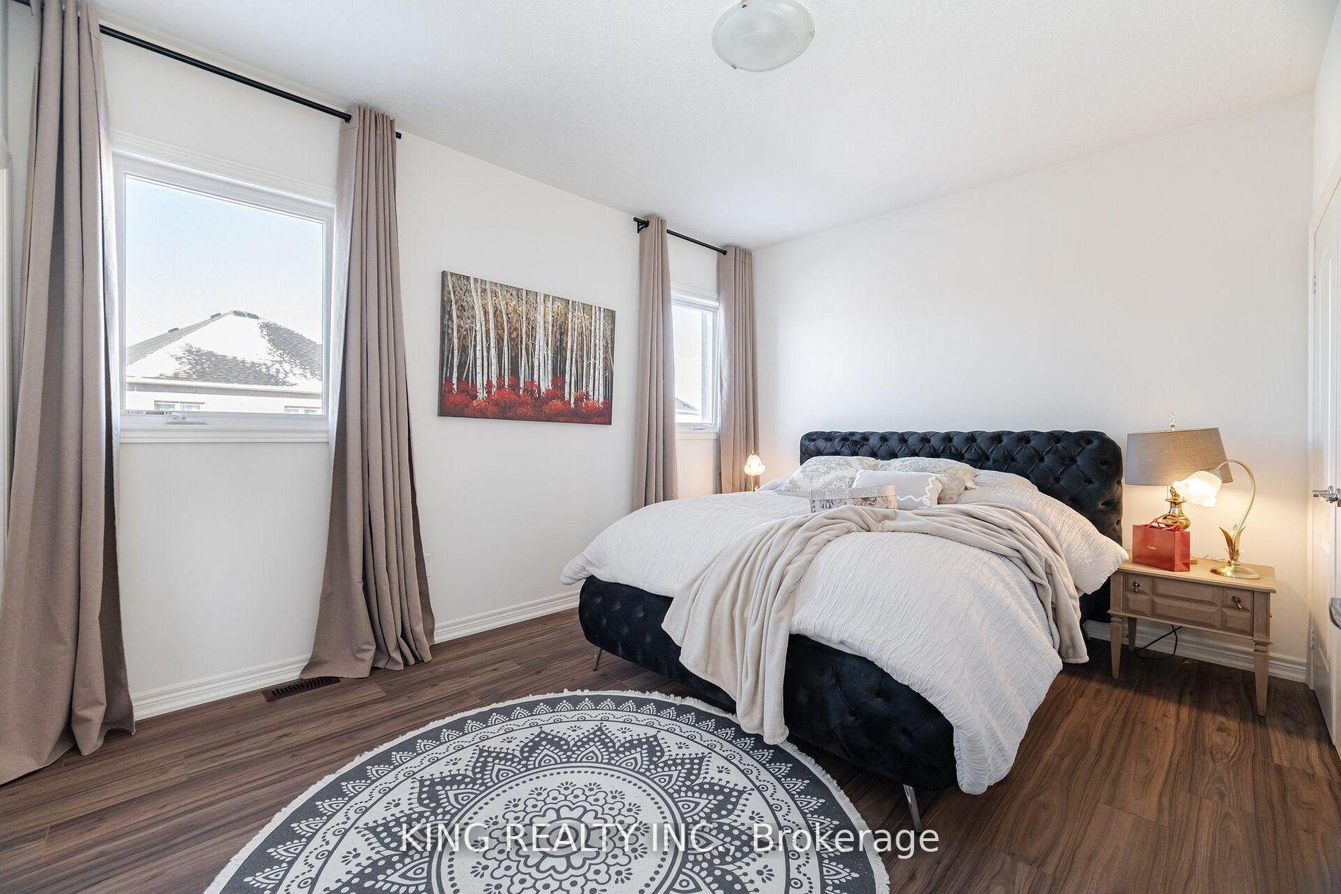 Photo 23 of 425 Skinner Road, Hamilton, Waterdown — HOMEH