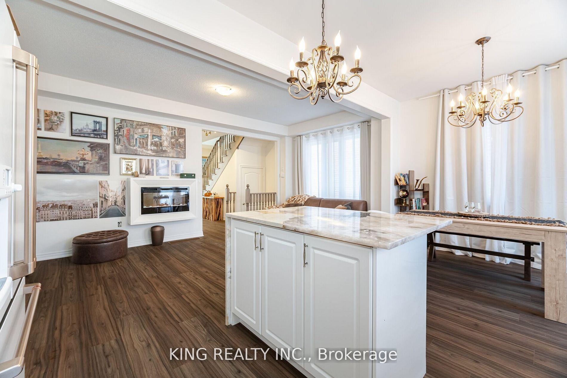 Photo 45 of 425 Skinner Road, Hamilton, Waterdown — HOMEH
