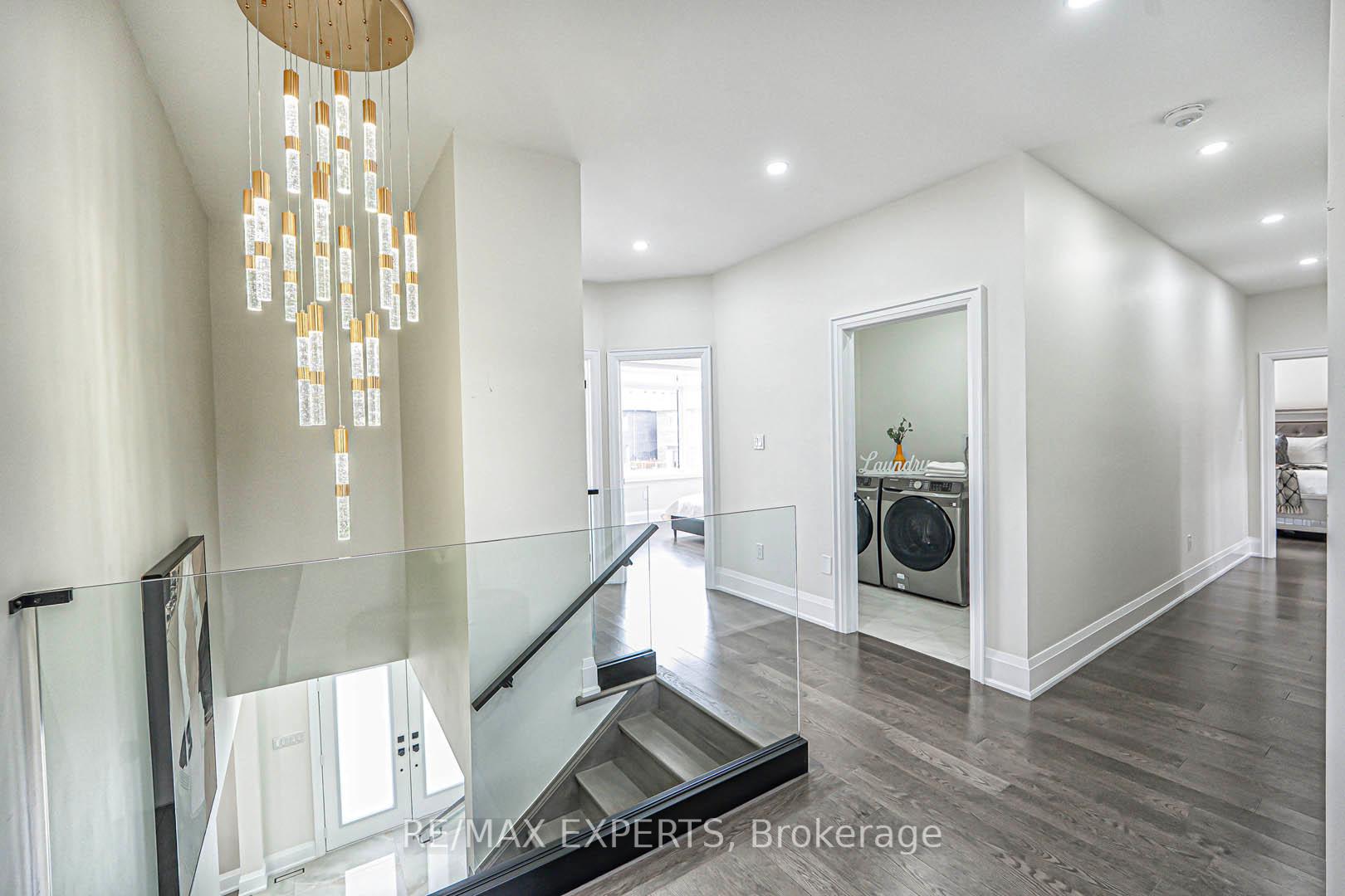 Photo 9 of 1343 Klondike Court, Oshawa, Kedron — HOMEH