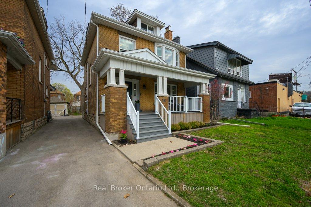 Photo 2 of 18 Kensington Avenue N, Hamilton, Crown Point — HOMEH