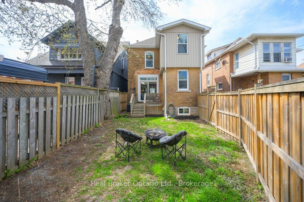 Photo 21 of 18 Kensington Avenue N, Hamilton, Crown Point — HOMEH