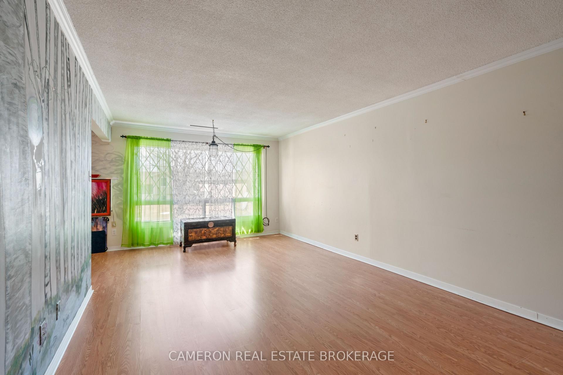 Photo 7 of 751 Montcalm Court, Cornwall — HOMEH
