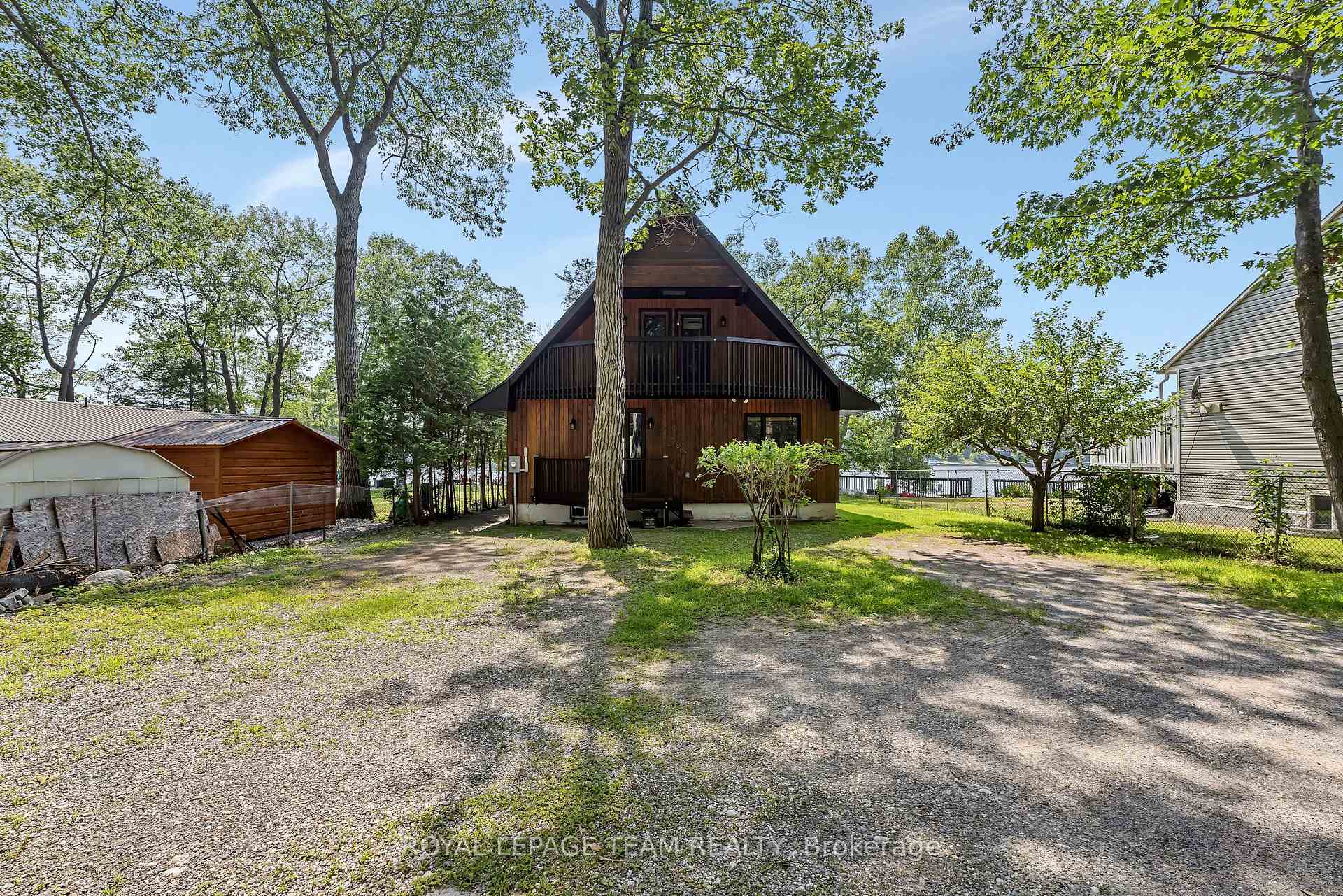 Front of 1210 Bayview Drive