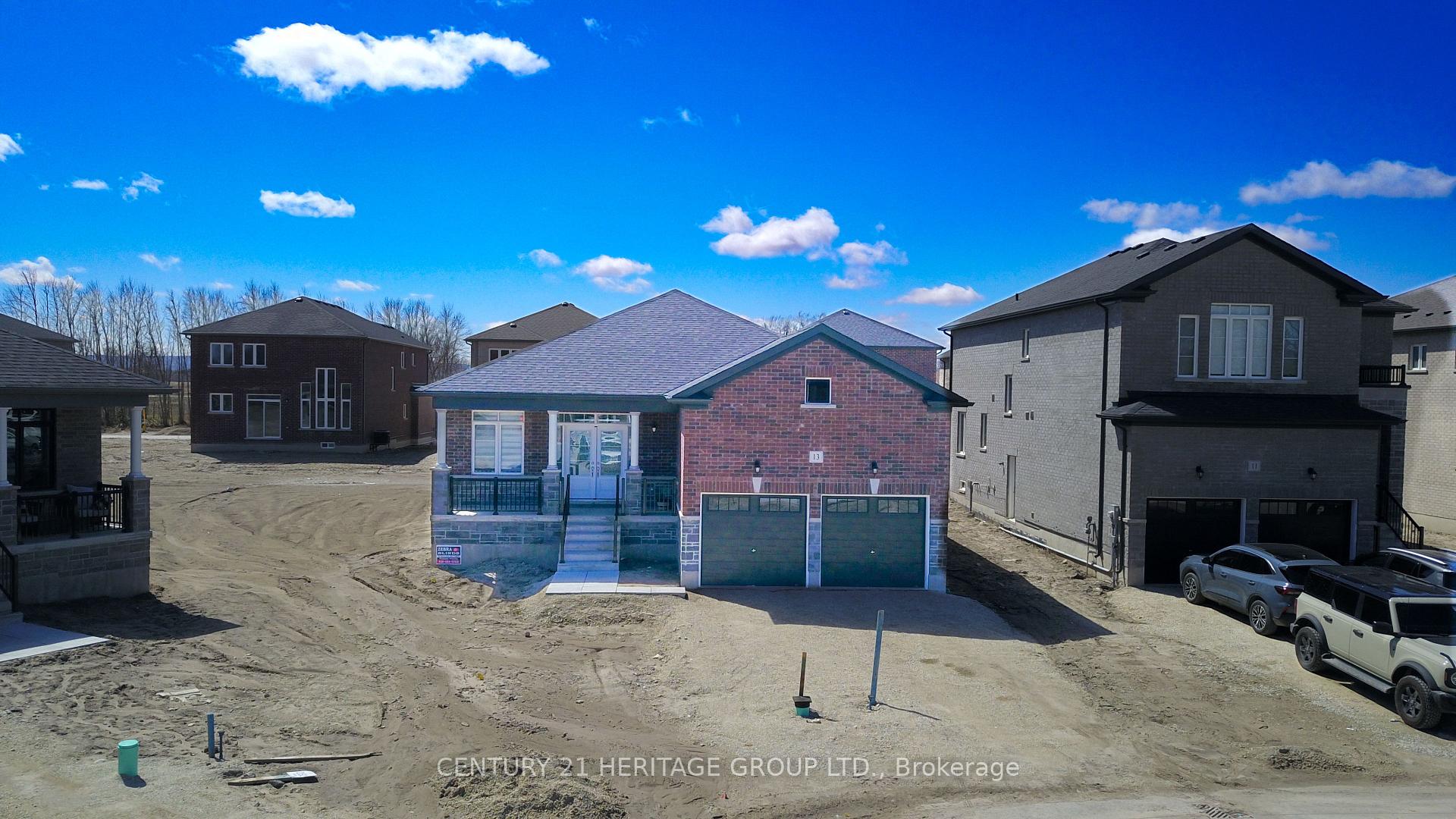 Photo 1 of 13 Amber Drive, Wasaga Beach — HOMEH