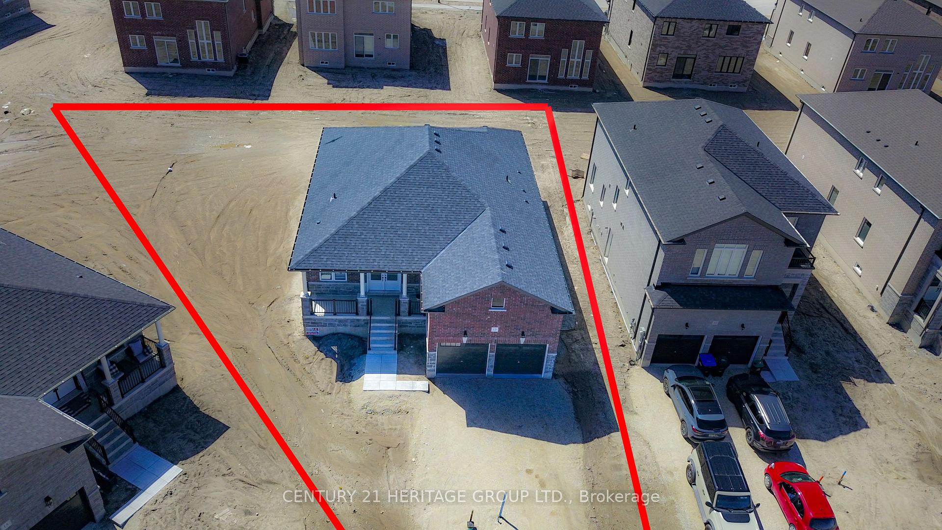 Photo 2 of 13 Amber Drive, Wasaga Beach — HOMEH