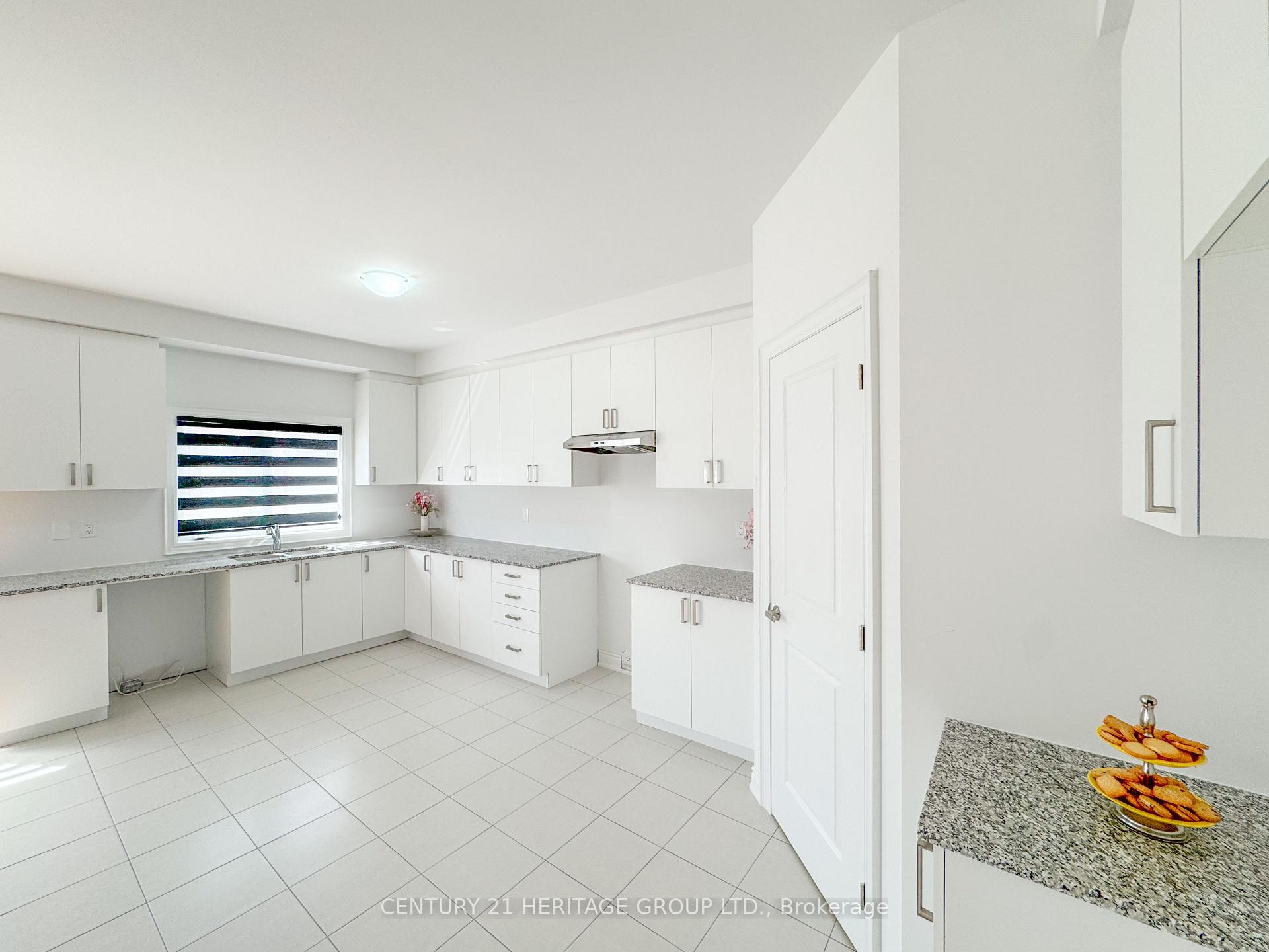 Photo 11 of 13 Amber Drive, Wasaga Beach — HOMEH