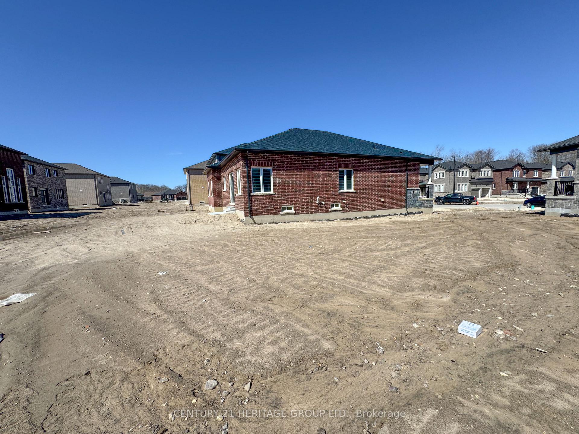 Photo 23 of 13 Amber Drive, Wasaga Beach — HOMEH