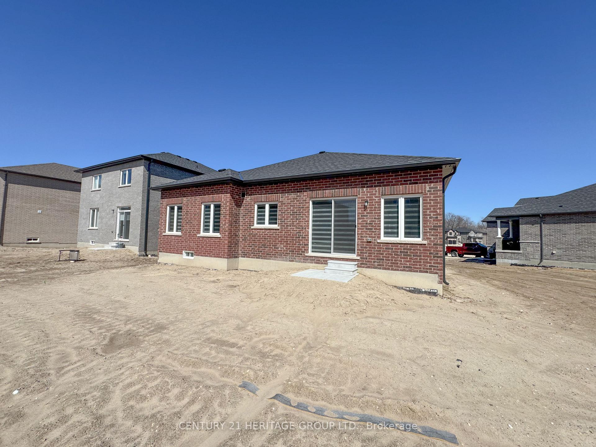 Photo 28 of 13 Amber Drive, Wasaga Beach — HOMEH