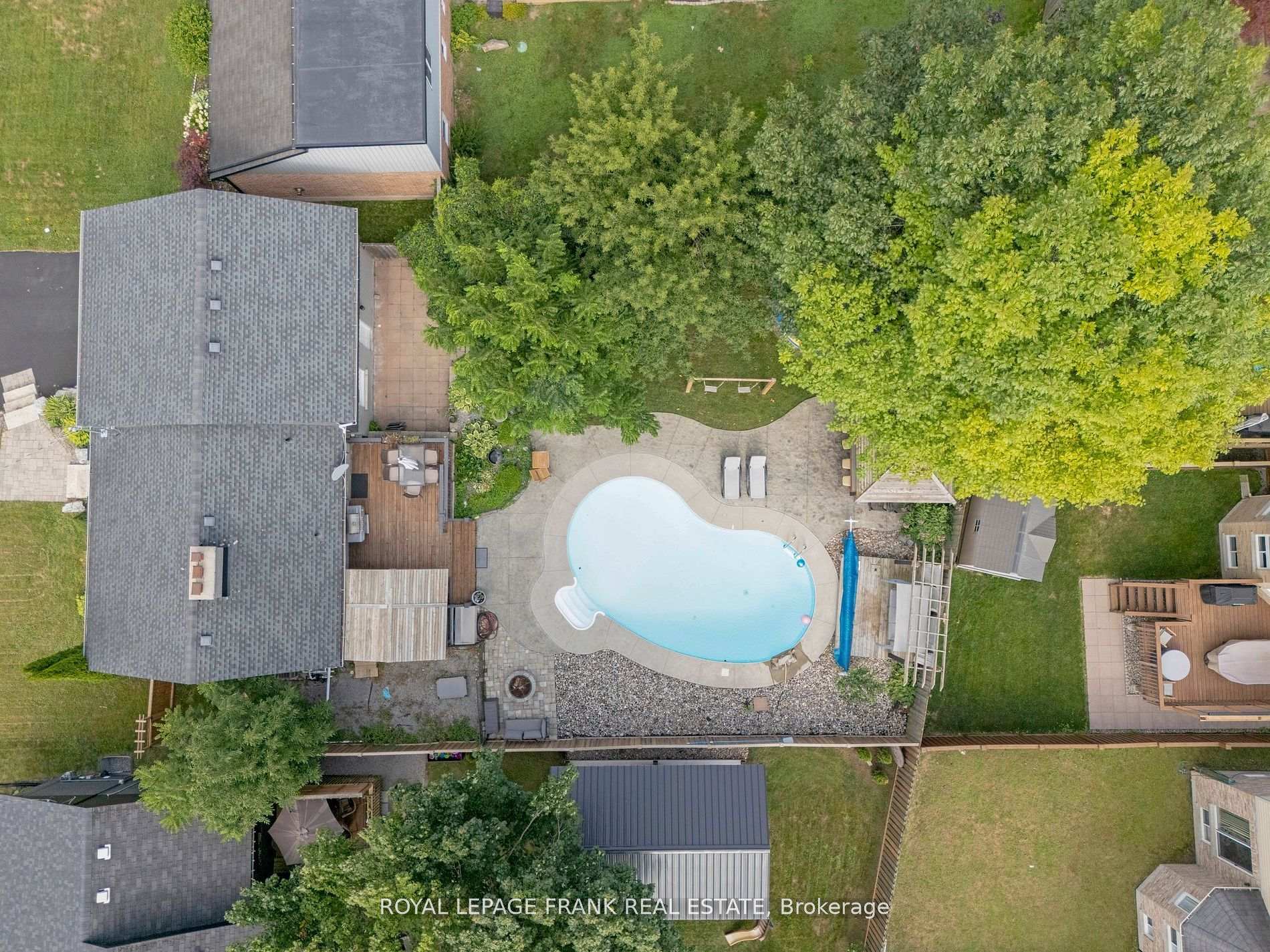Photo 2 of 1707 Highway 2 Road, Clarington, Courtice — HOMEH