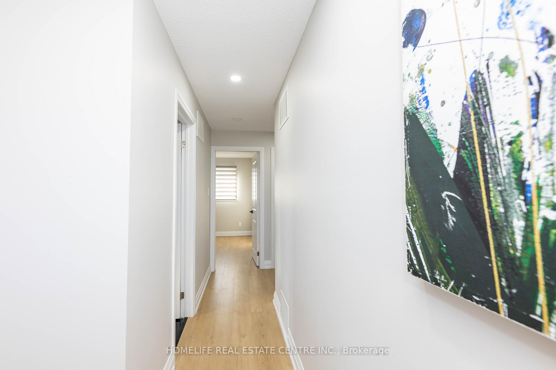 Photo 20 of 7 Markham Street, Brampton, Central Park — HOMEH