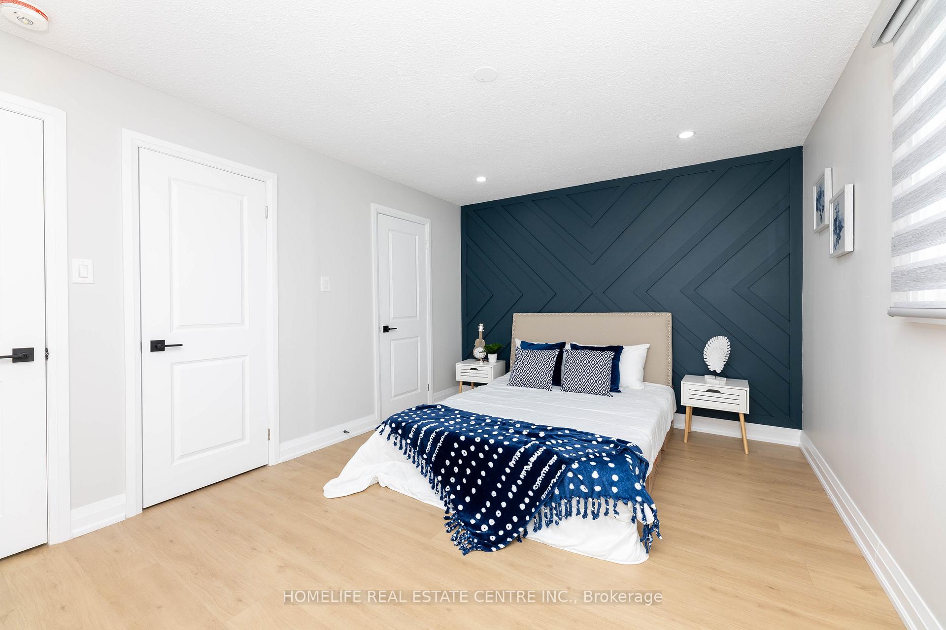 Photo 15 of 7 Markham Street, Brampton, Central Park — HOMEH