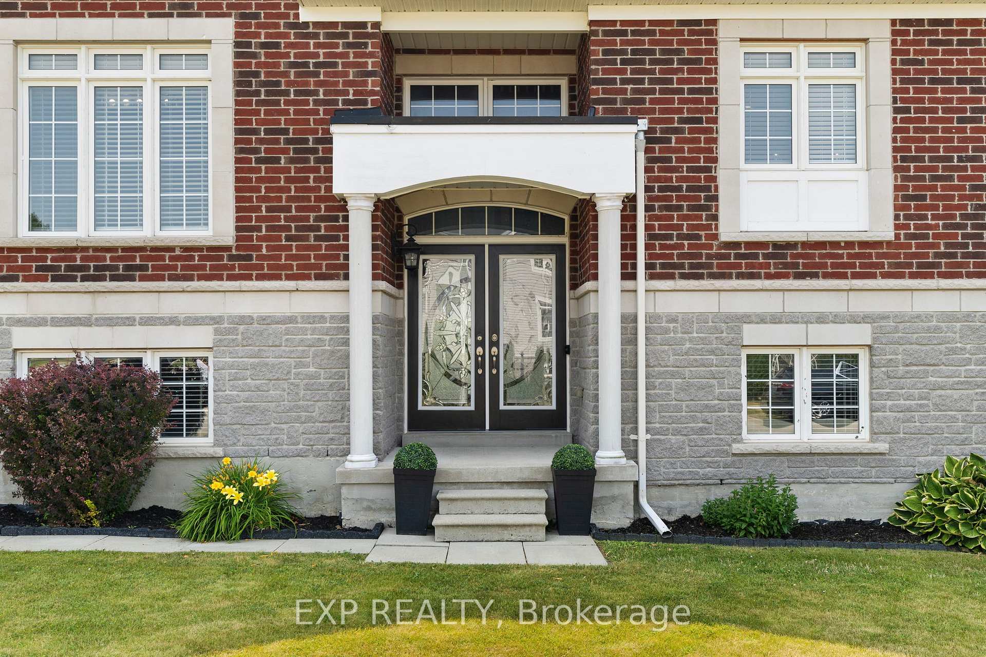 Photo 17 of 105 White Sands Way, Wasaga Beach — HOMEH