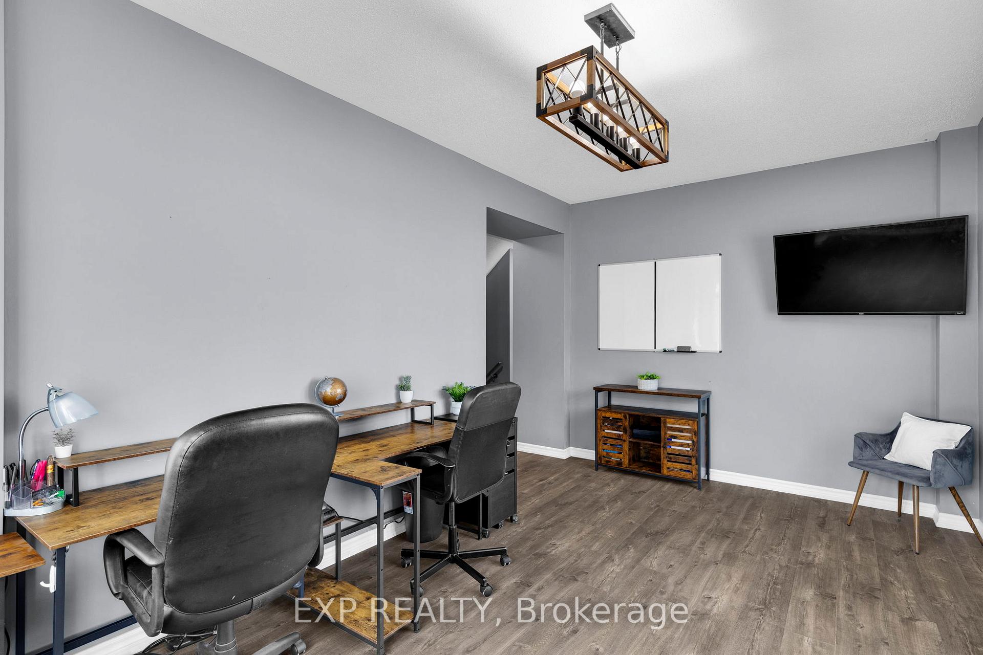 Photo 4 of 105 White Sands Way, Wasaga Beach — HOMEH