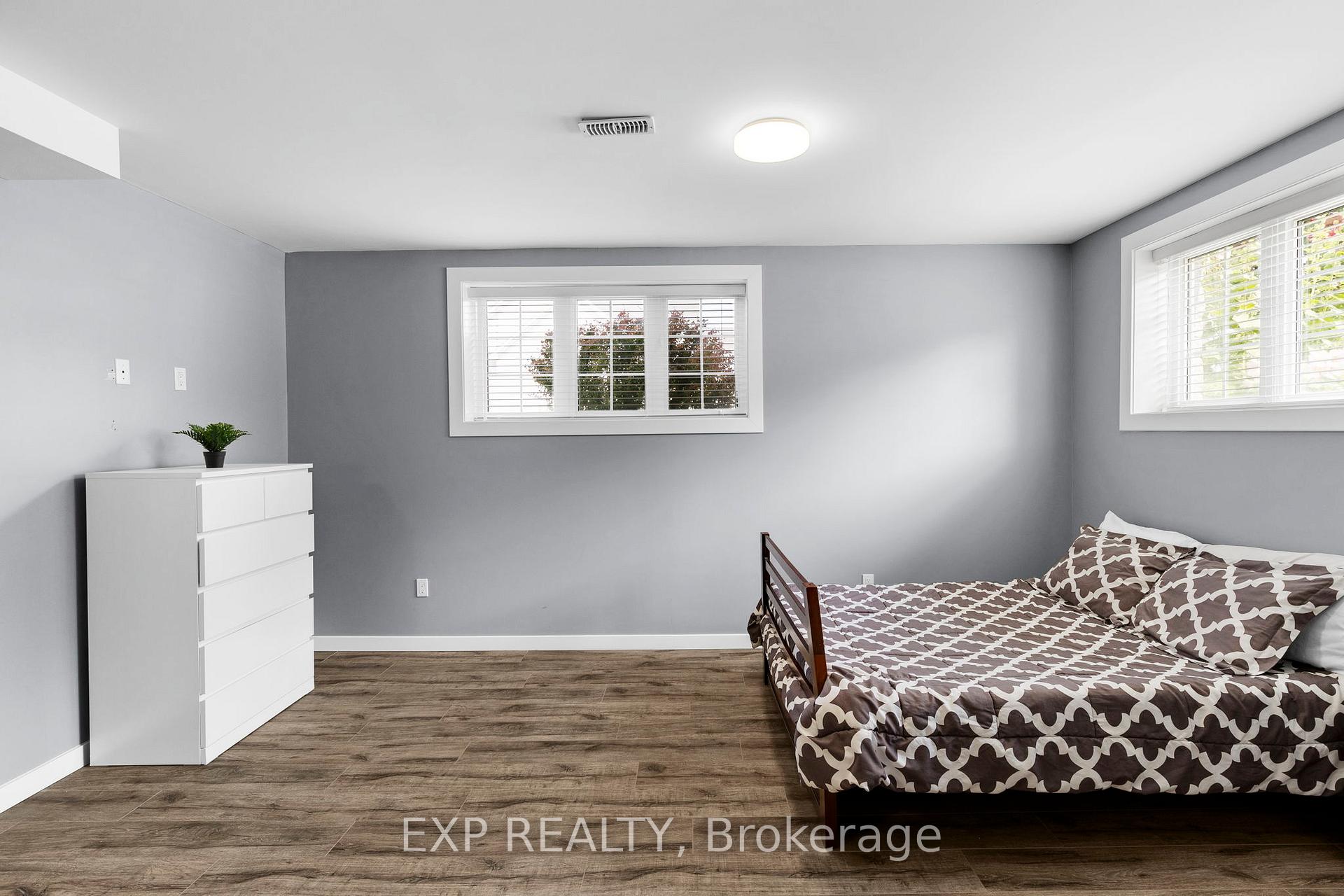 Photo 32 of 105 White Sands Way, Wasaga Beach — HOMEH