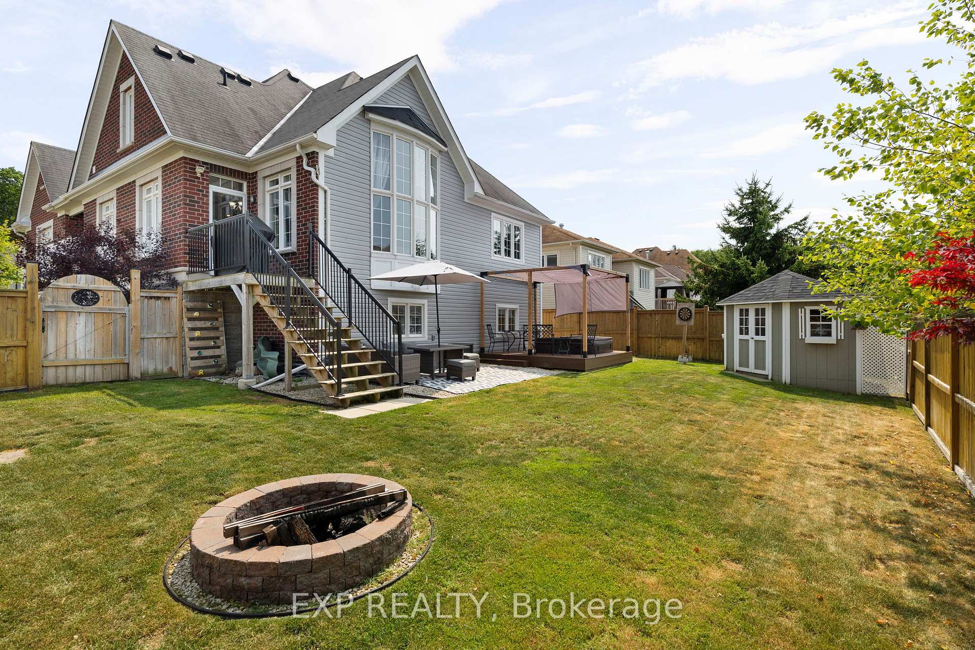Photo 37 of 105 White Sands Way, Wasaga Beach — HOMEH