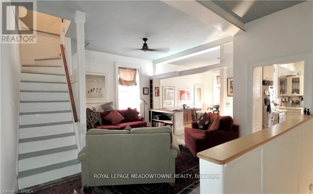 Photo 33 of 36 Dumfries Street, Brant, Paris — HOMEH