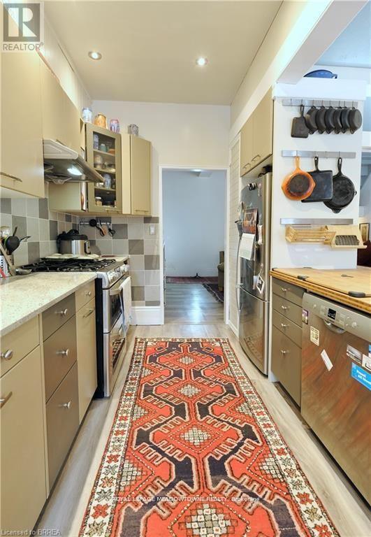 Photo 6 of 36 Dumfries Street, Brant, Paris — HOMEH