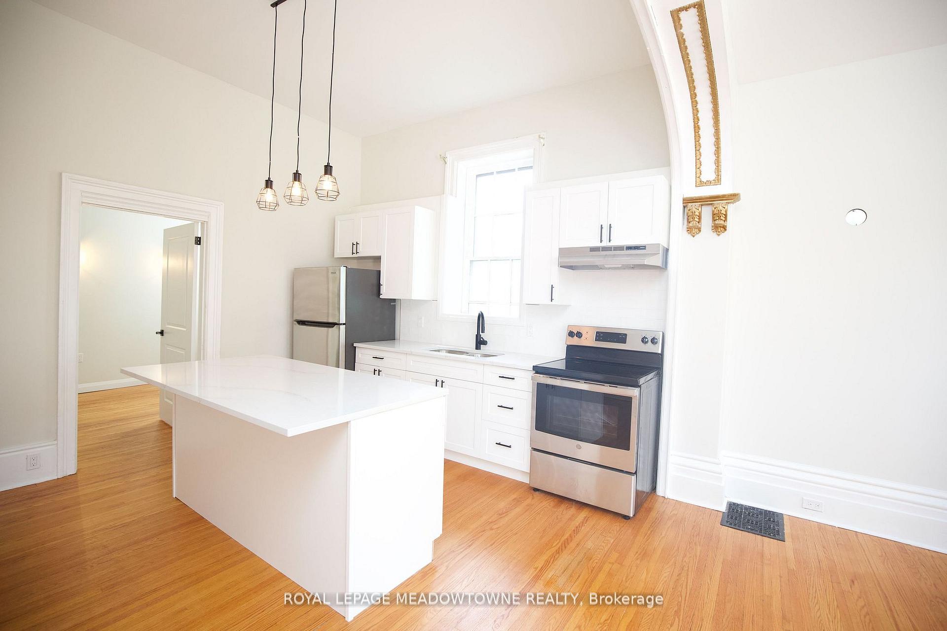 Photo 18 of 36 Dumfries Street, Brant, Paris — HOMEH