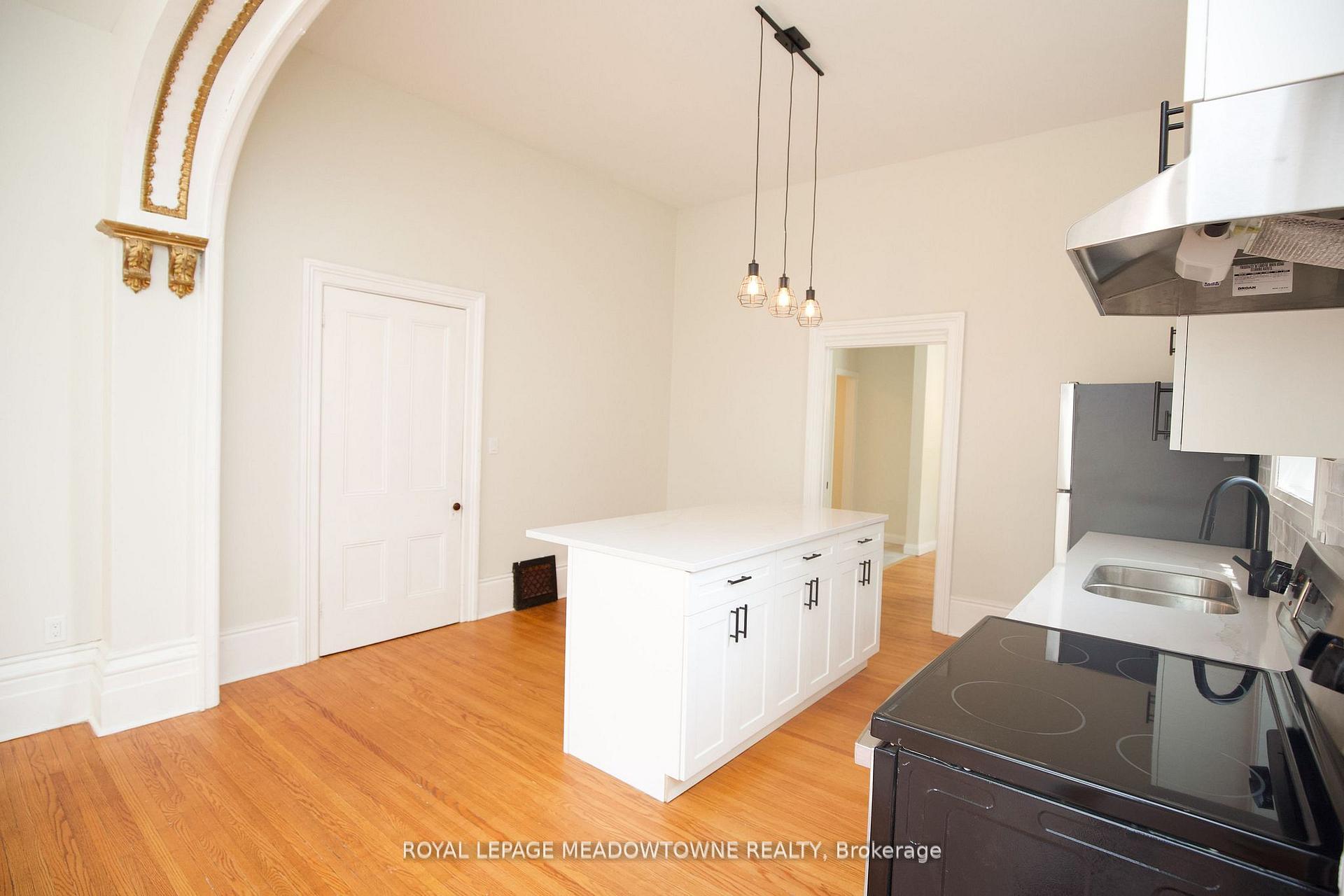 Photo 20 of 36 Dumfries Street, Brant, Paris — HOMEH