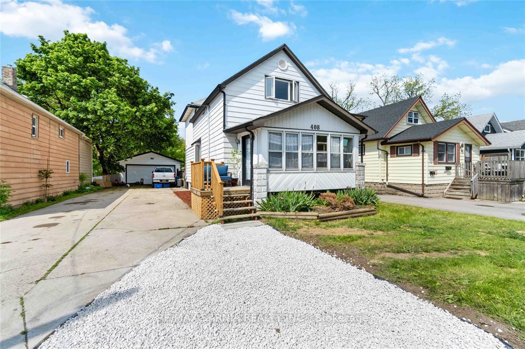 Photo 4 of 408 Talfourd Street, Sarnia — HOMEH