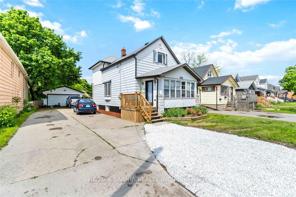 Photo 6 of 408 Talfourd Street, Sarnia — HOMEH