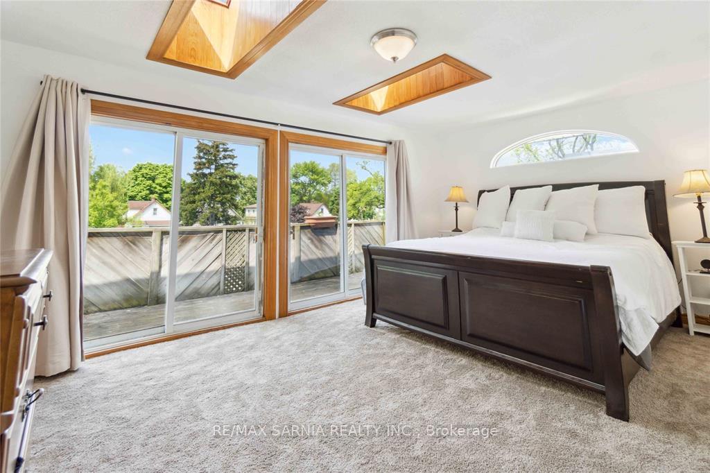 Photo 24 of 408 Talfourd Street, Sarnia — HOMEH