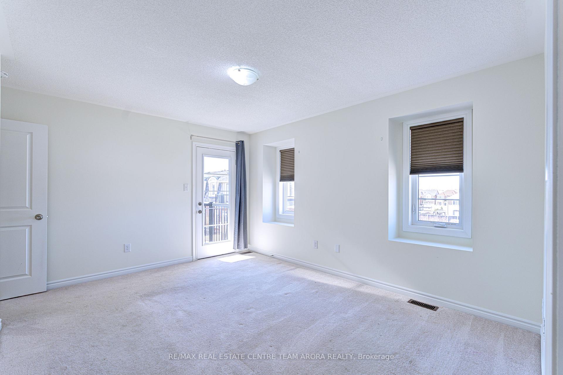 Photo 22 of 19 Gilford Street, Brampton, Credit Valley — HOMEH