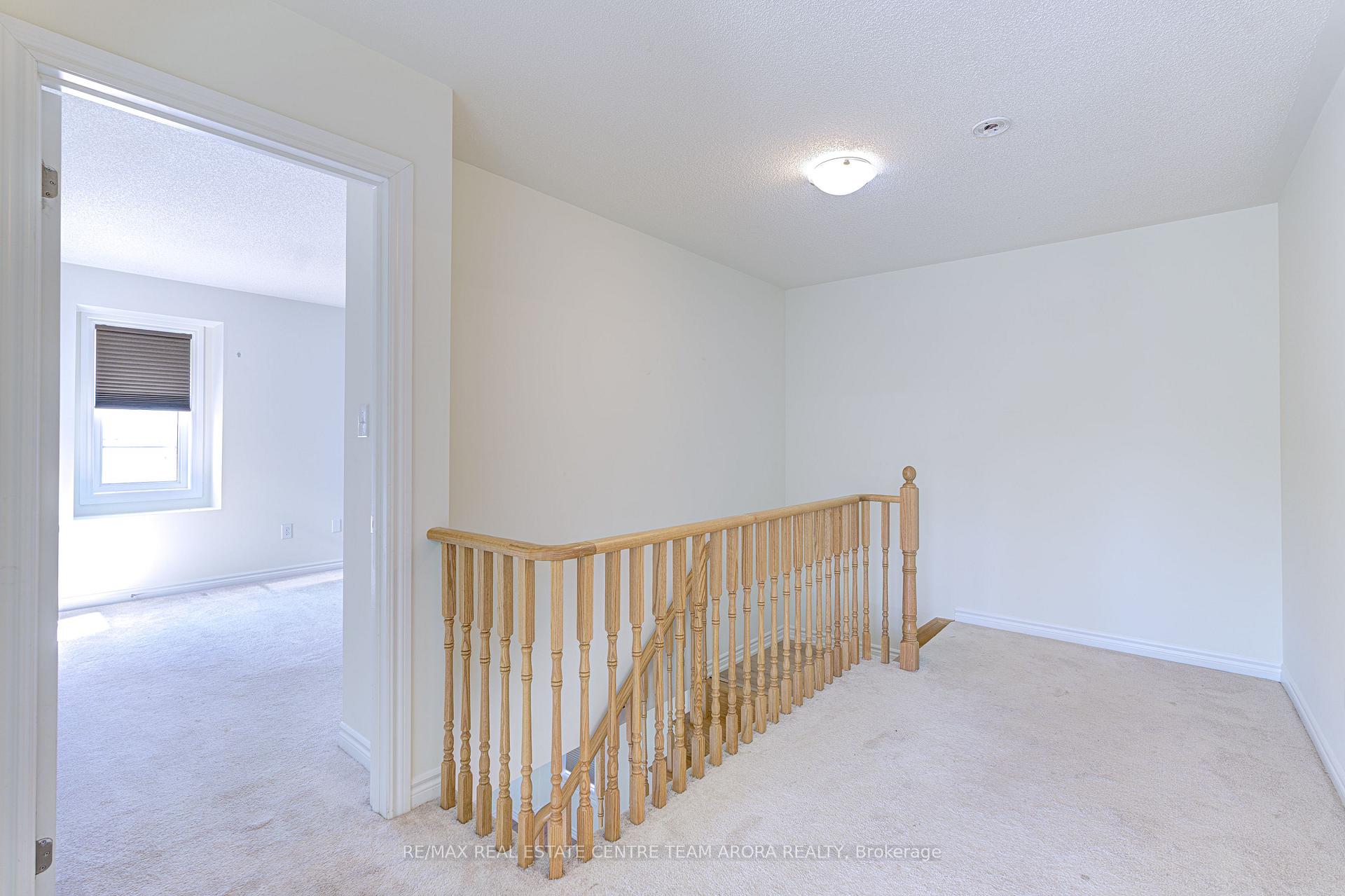 Photo 25 of 19 Gilford Street, Brampton, Credit Valley — HOMEH