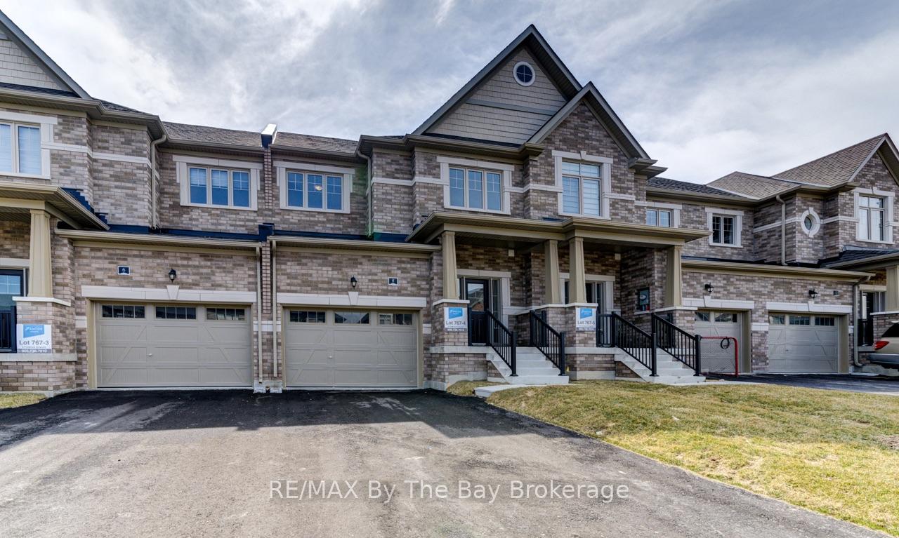 Front of 8 Frederica Crescent