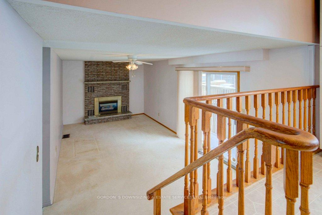 Photo 12 of 10 Brimley Court, Belleville, Belleville Ward — HOMEH