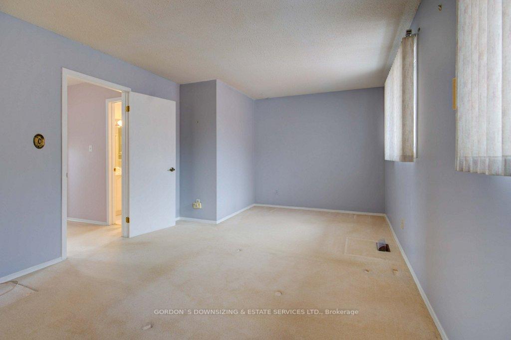 Photo 18 of 10 Brimley Court, Belleville, Belleville Ward — HOMEH