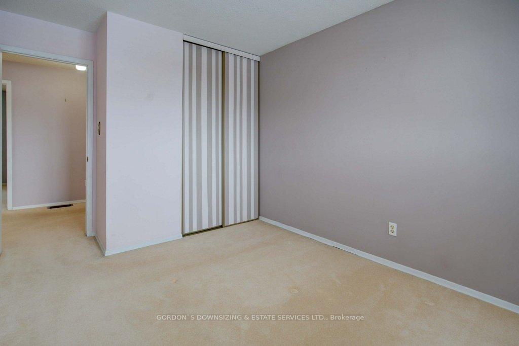 Photo 26 of 10 Brimley Court, Belleville, Belleville Ward — HOMEH