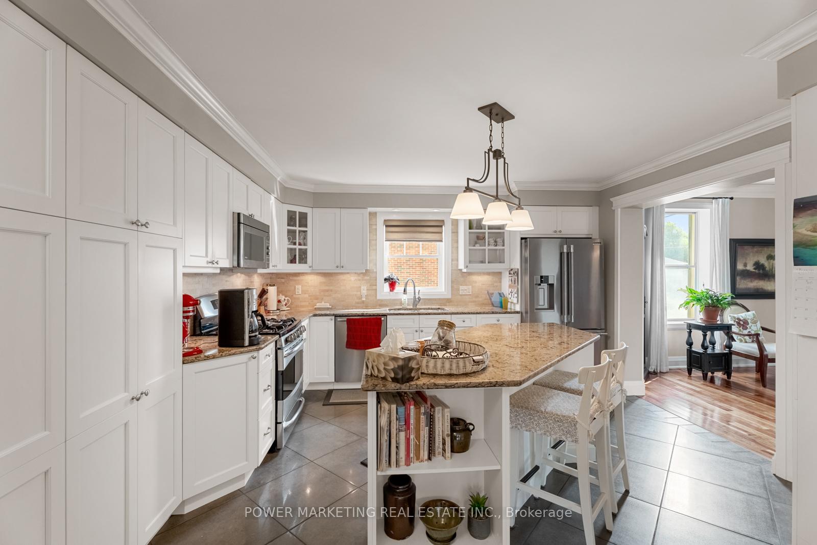 Photo 17 of 49 McLachlin Street, Arnprior — HOMEH