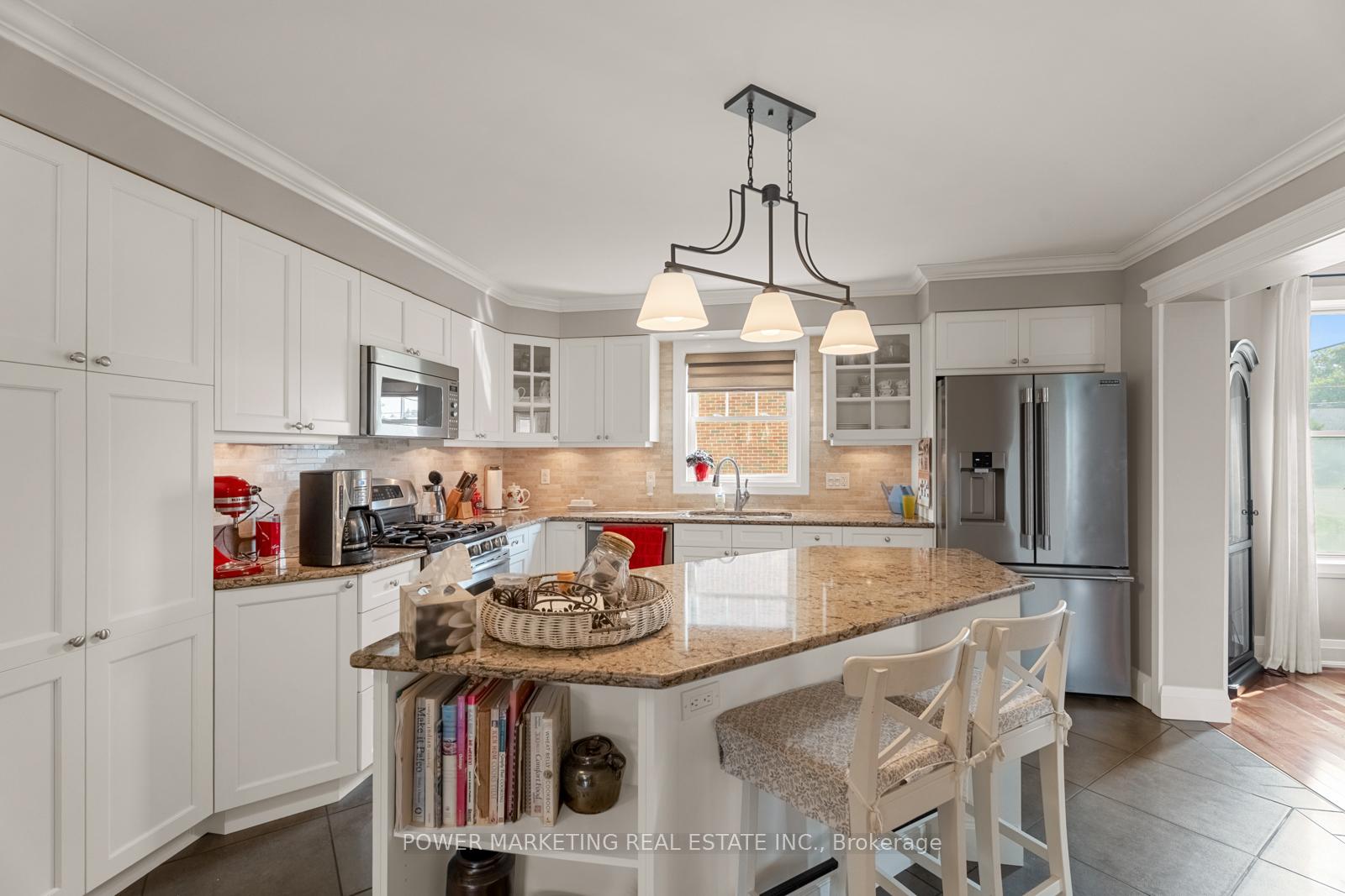 Photo 16 of 49 McLachlin Street, Arnprior — HOMEH
