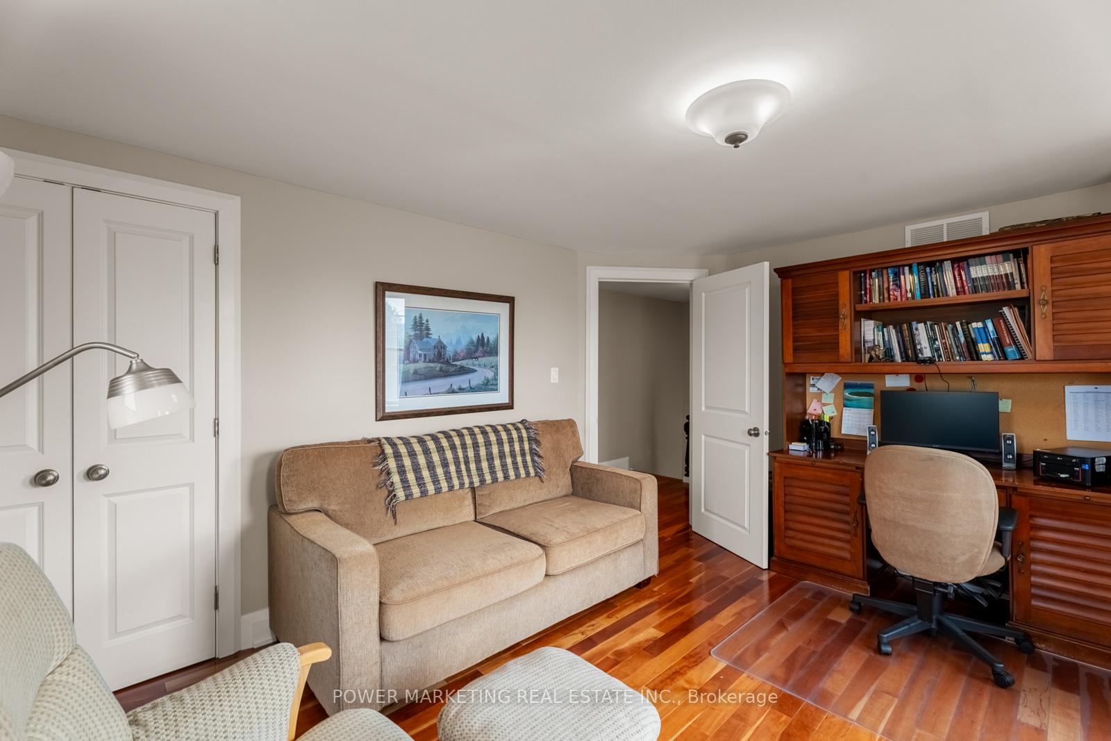 Photo 25 of 49 McLachlin Street, Arnprior — HOMEH
