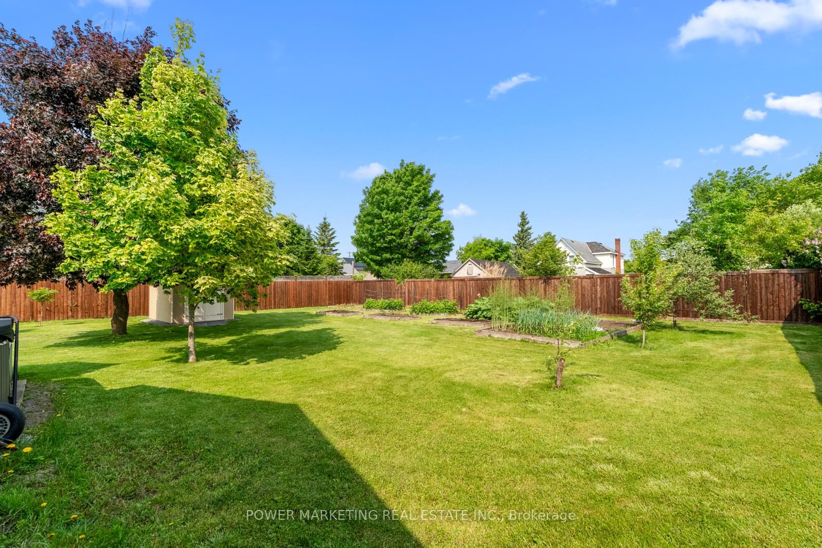 Photo 38 of 49 McLachlin Street, Arnprior — HOMEH